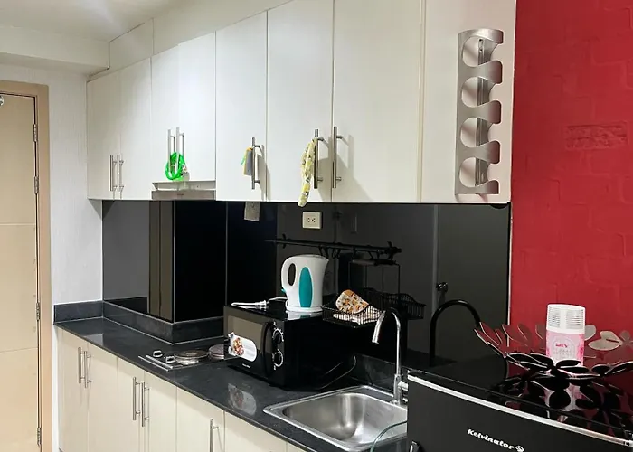 Sea Residences Ann Apartment